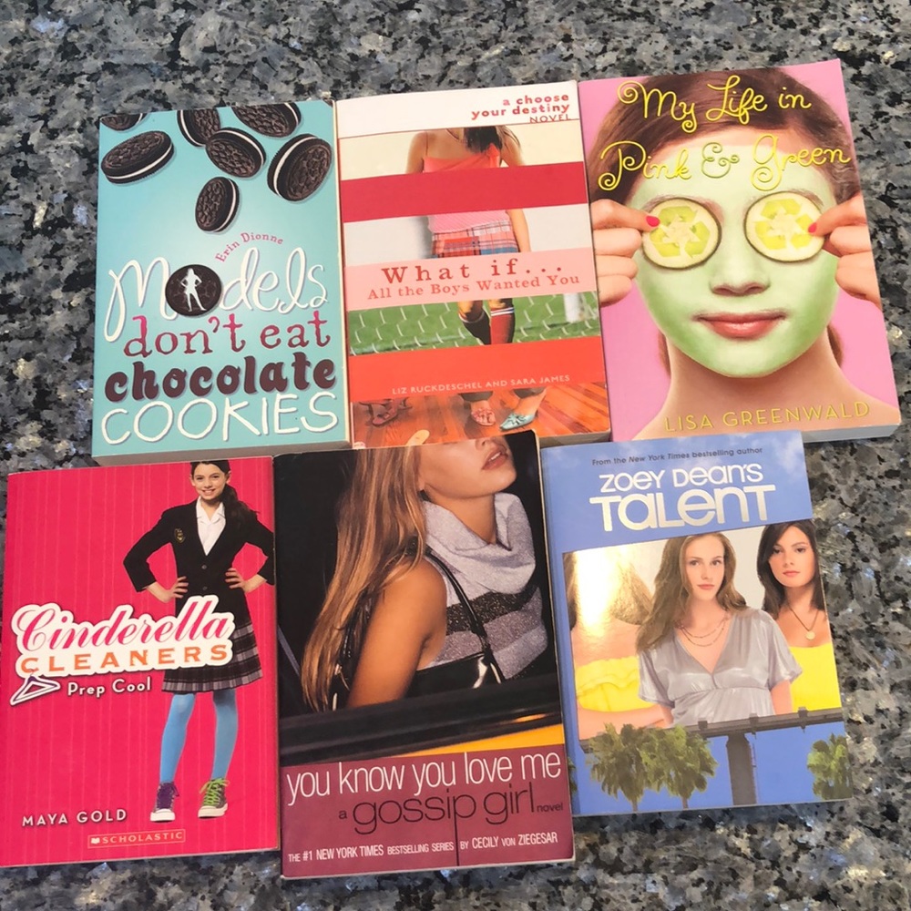 Lot of Middle School Girls books